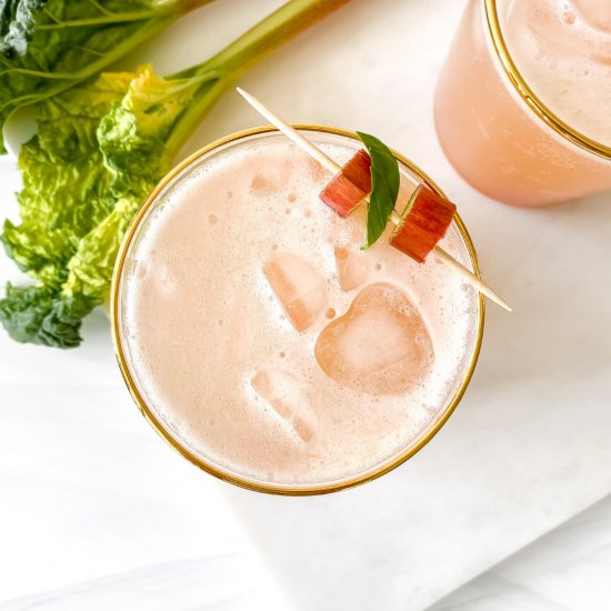 Rhubarb mocktail