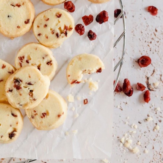 Easy cranberry shortbread