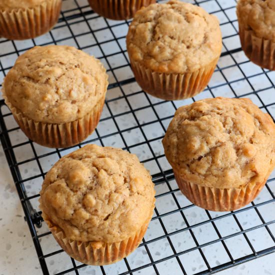 Applesauce Muffins