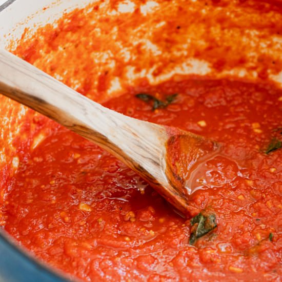 Whole30 Hearty Marinara Sauce