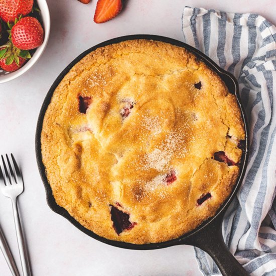 Easy Strawberry Cake