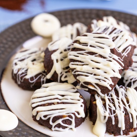 Chocolate Walnut Shortbread Cookies