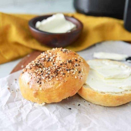 Air Fryer Everything Bagels