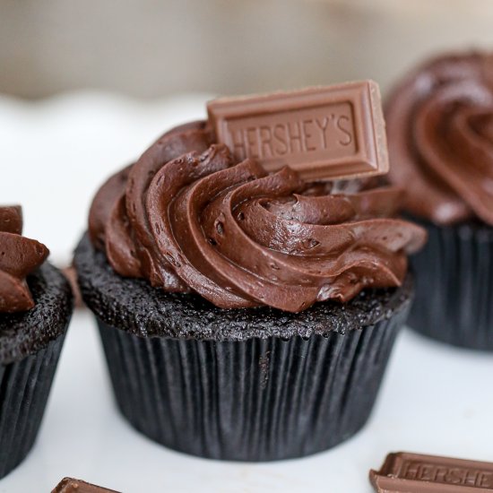 Hershey’s Chocolate Cupcakes