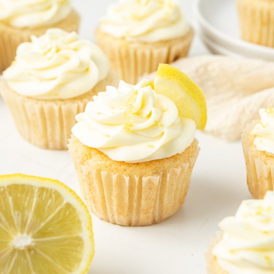 Vegan Lemon Cupcakes