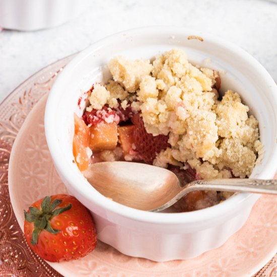 Apple & Strawberry Almond Crumble