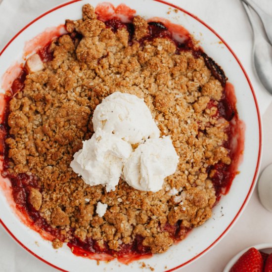 Strawberry Apple Crisp