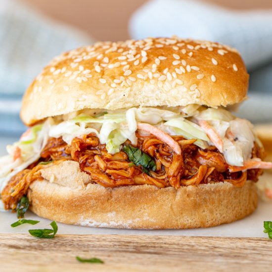 BBQ Pulled Chicken Crockpot Recipe