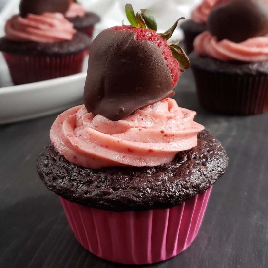 Chocolate Strawberry Cupcakes