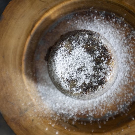 Molten chocolate cakes