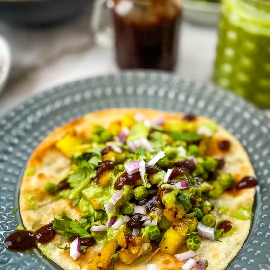 Samosa Tostadas