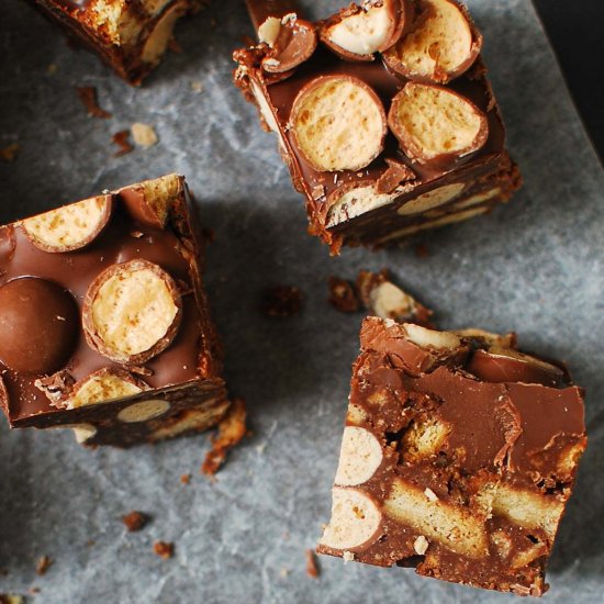 Malteser tray bake