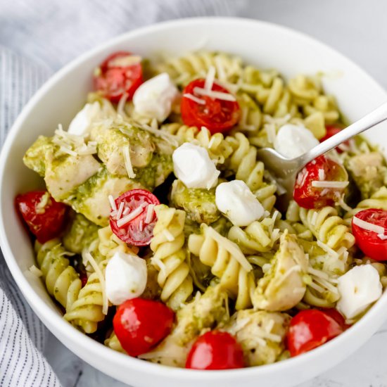 Instant Pot Chicken Pesto Pasta