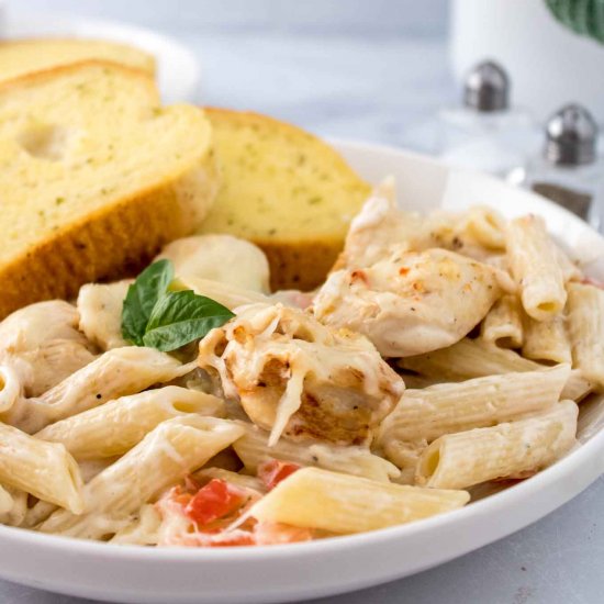 Copycat Applebees Chicken Penne