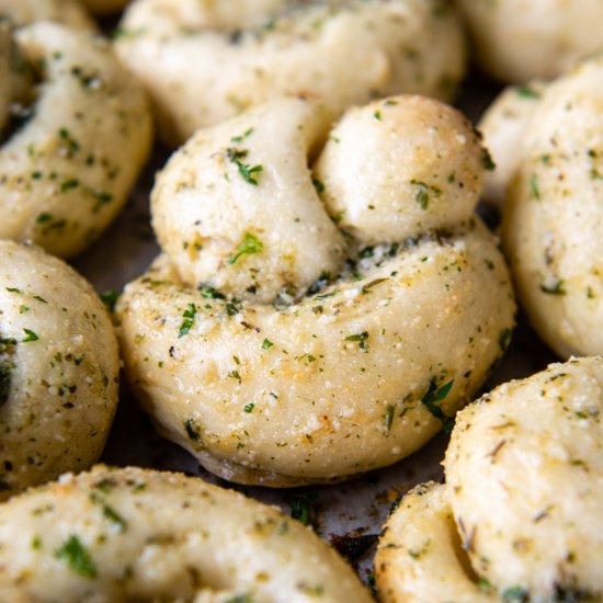 Gluten Free Garlic Knots