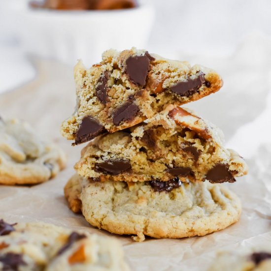 Chocolate Chip Pretzel Cookies