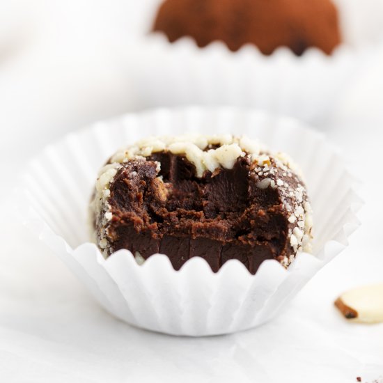 Chocolate Amaretto Truffles