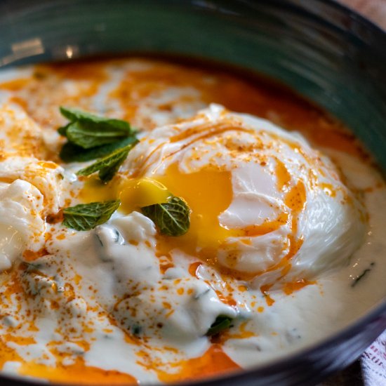 Cilbir – Turkish Breakfast Eggs