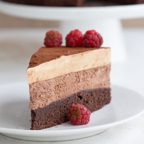 Keto Chocolate Mousse Cake