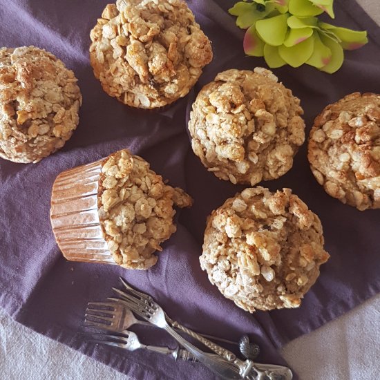 Oatmeal banana breakfast muffins