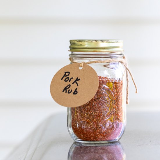 Easy 6 Ingredient Pork Rub