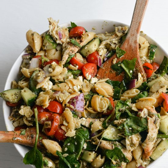 Healthy Chicken Pesto Pasta Salad