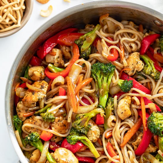 Chicken Noodle Stir Fry