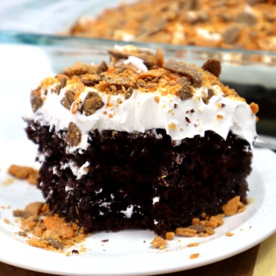 Butterfinger Poke Cake