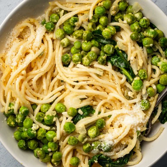 Pasta with Peas and Parmesan