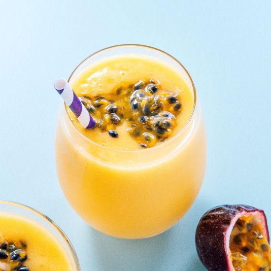 10-Minute Passion Fruit Smoothie