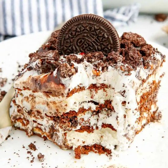 Cookies And Cream Ice Cream Cake