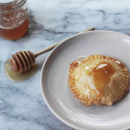 Seadas, The Sardinian Sweet Pastrie