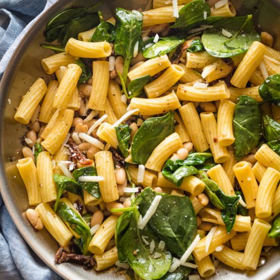 Tuscan Pasta with Cannellini Beans