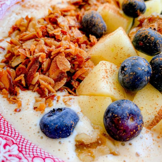 Apple & Peanut Butter Smoothie Bowl