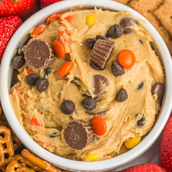 Peanut Butter Cup Cookie Dough Dip