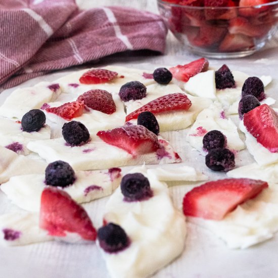 Greek Yogurt Bark for 4th of July