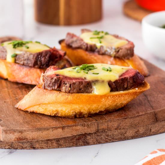 Beef Tenderloin Crostini