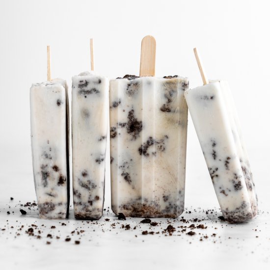 Cookies and Cream Popsicles