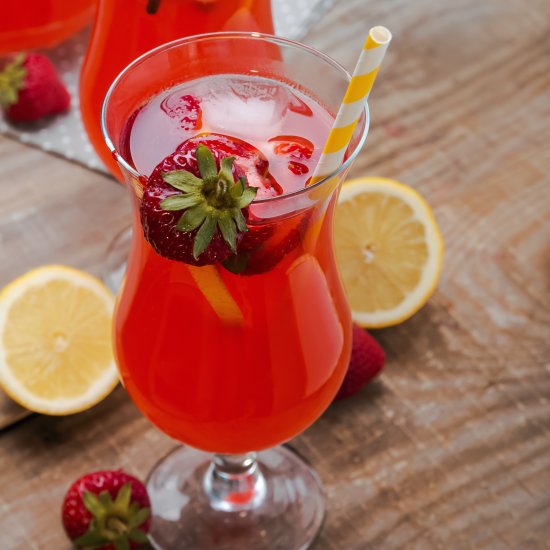 HOMEMADE STRAWBERRY LEMONADE RECIPE