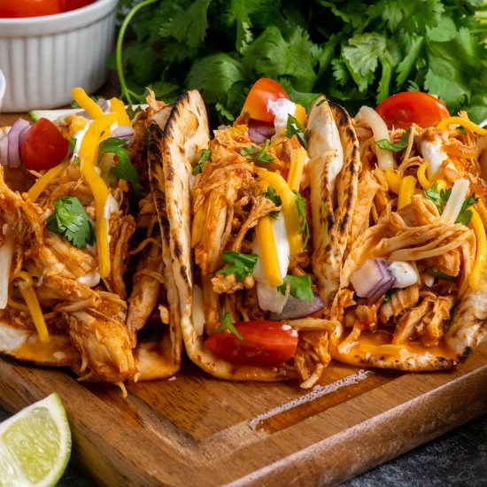 Slow Cooker Shredded Chicken Tacos