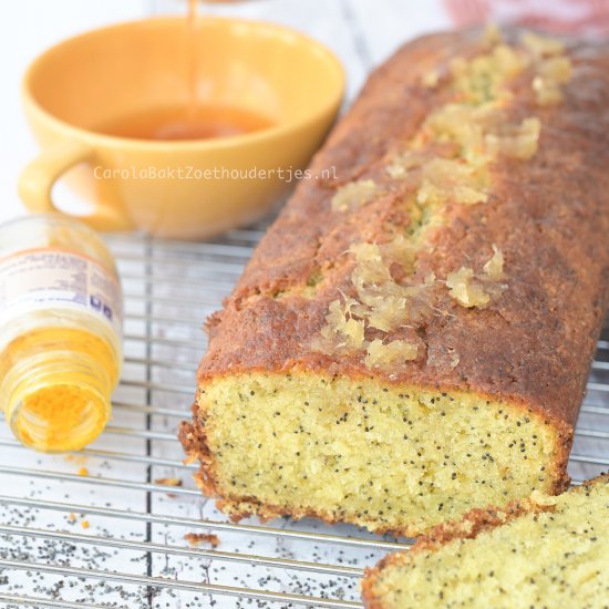 Indonesian pound cake with coconut