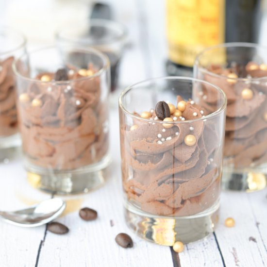 Easy chocolate mousse with Kahlua