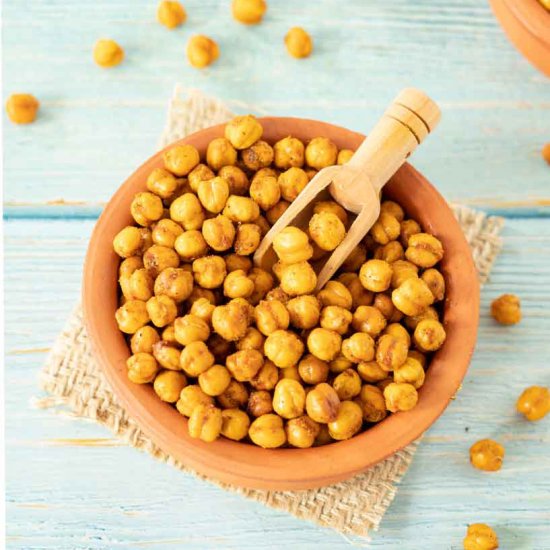 Crunchy Chickpeas (Easy Snack)