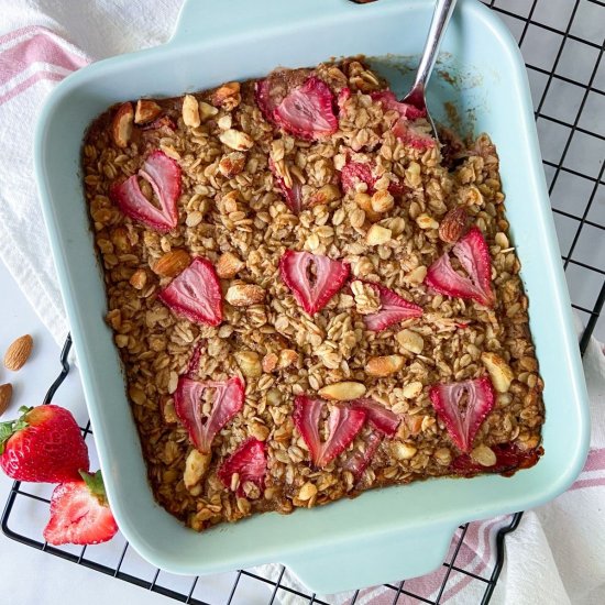 Strawberry Baked Oatmeal