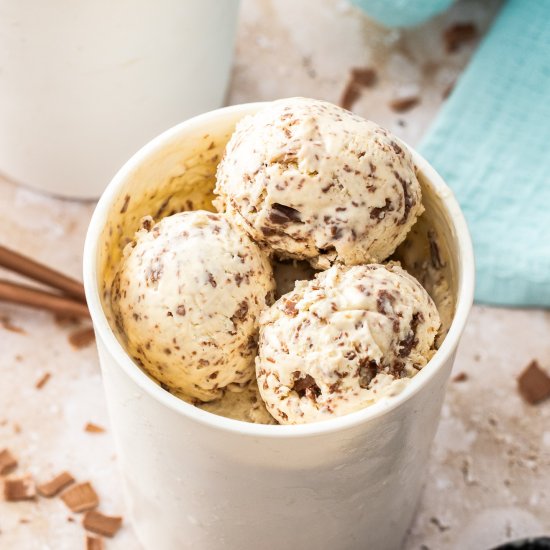 No Churn Chocolate Chip Ice Cream