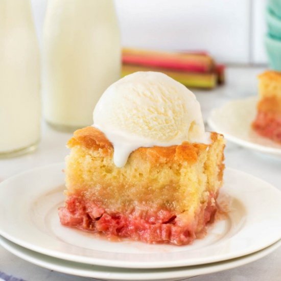 Old-Fashioned Rhubarb Pudding Cake