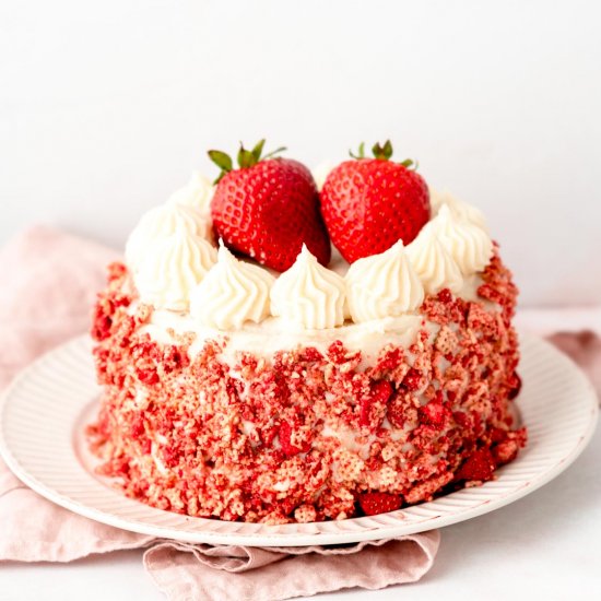 Strawberry Crunch Cake