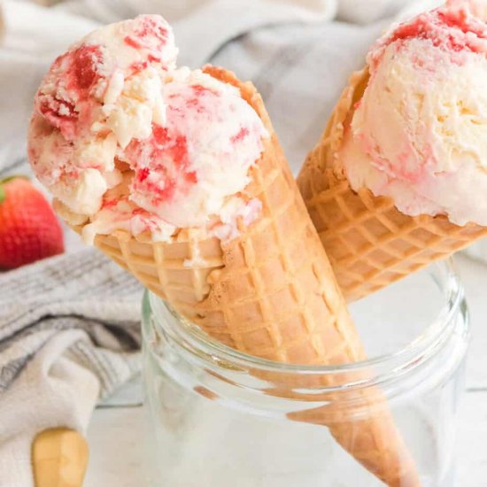 Strawberry Swirl Ice Cream