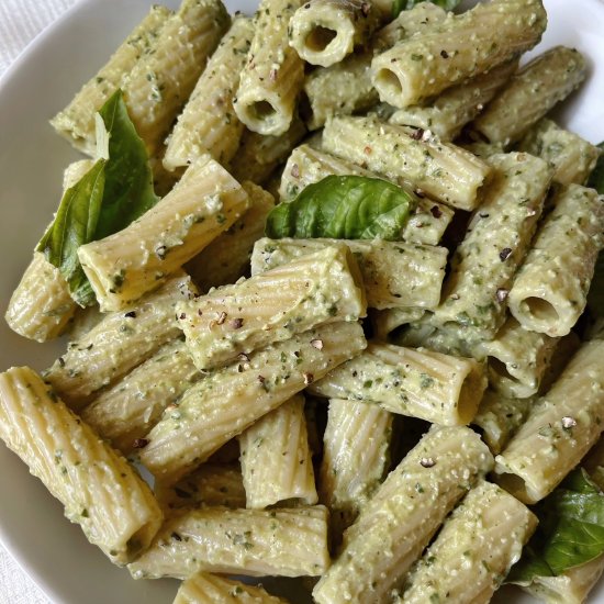 Avocado Pesto Pasta