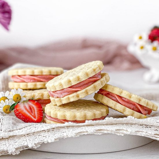 Strawberry Cheesecake Cookies